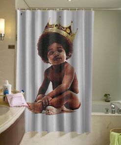 Big notorious shower curtain (AT)
