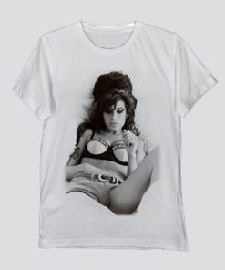Amy Winehouse Sexy On The Bed Amy Jade T Shirt AI